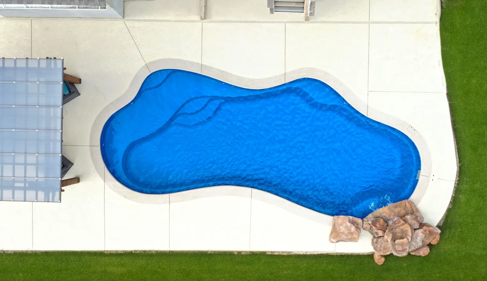 The-Secret-Behind-Stunning-Fiberglass-Pools-Vinyl-Ester-Resin.webp Leisure Pools Florence: Your Pool Builder Expert